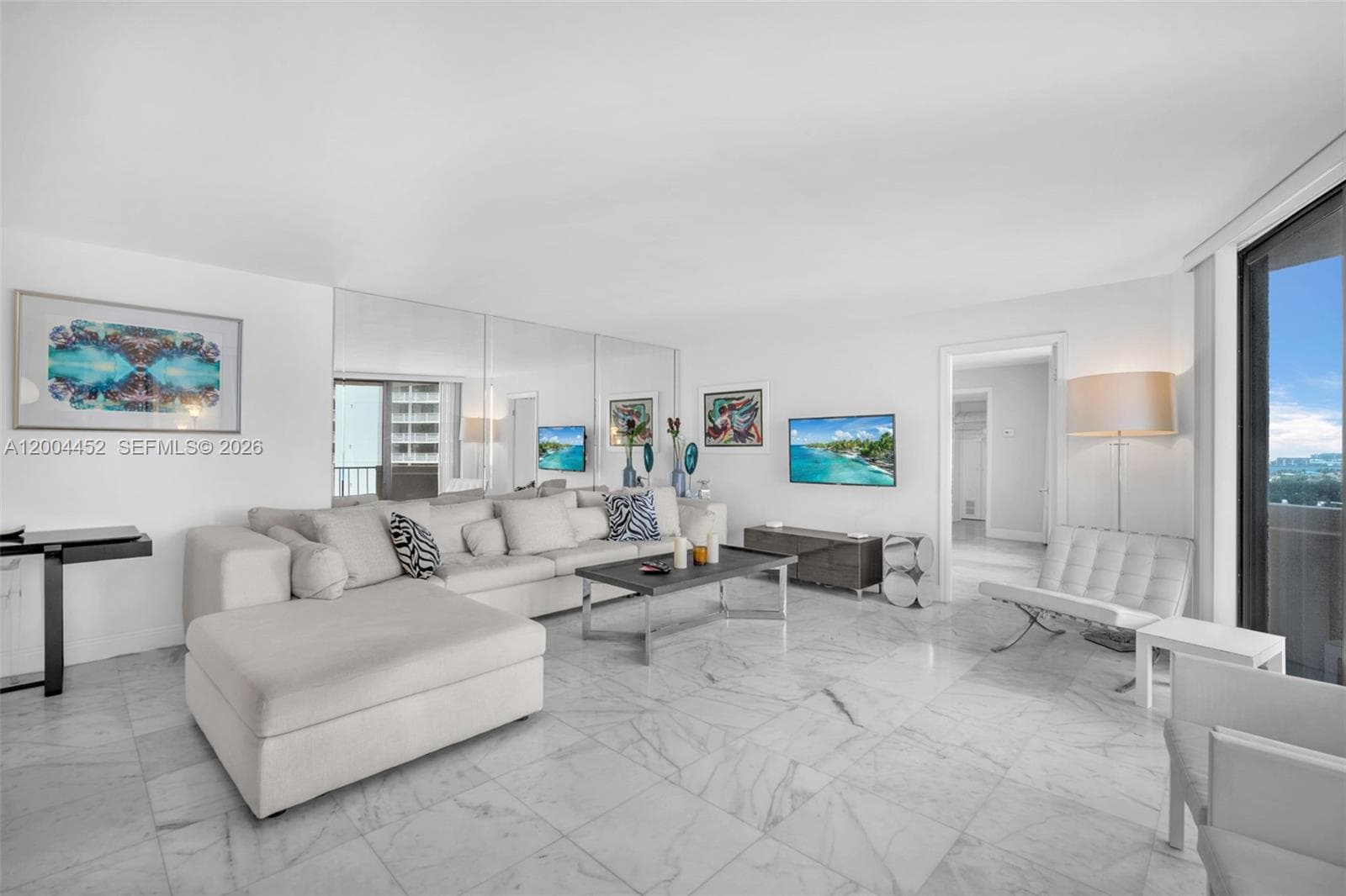 2800 Ocean Dr 3