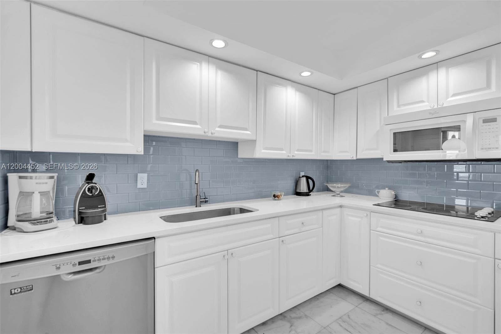 2800 N Ocean Dr B-15C photo 8