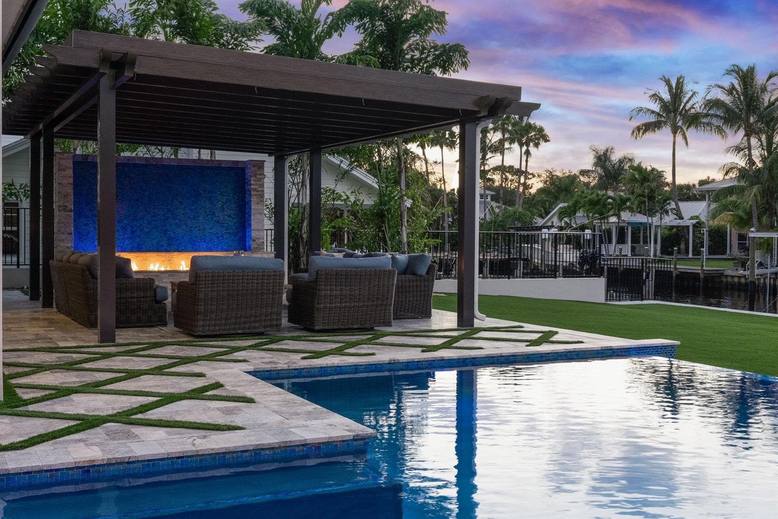 261 Old Jupiter Beach 3
