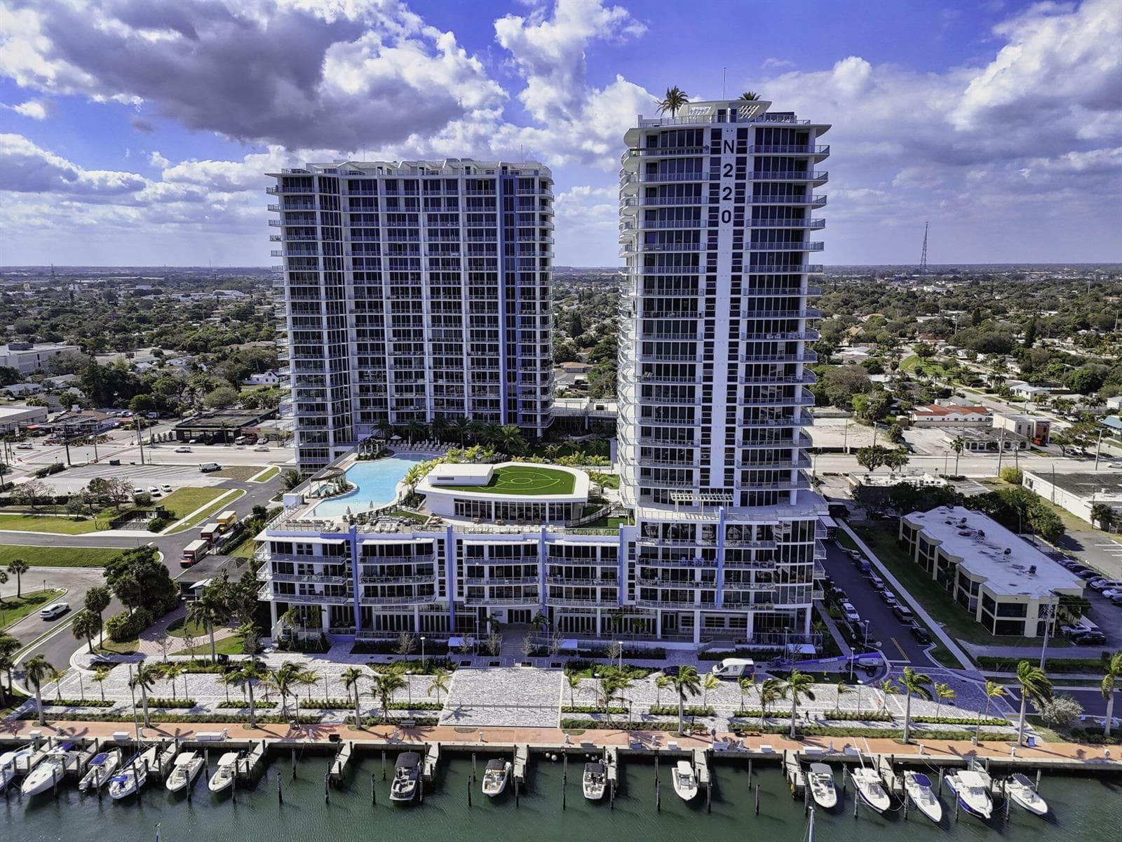 220 Lake Shore Drive #609 2