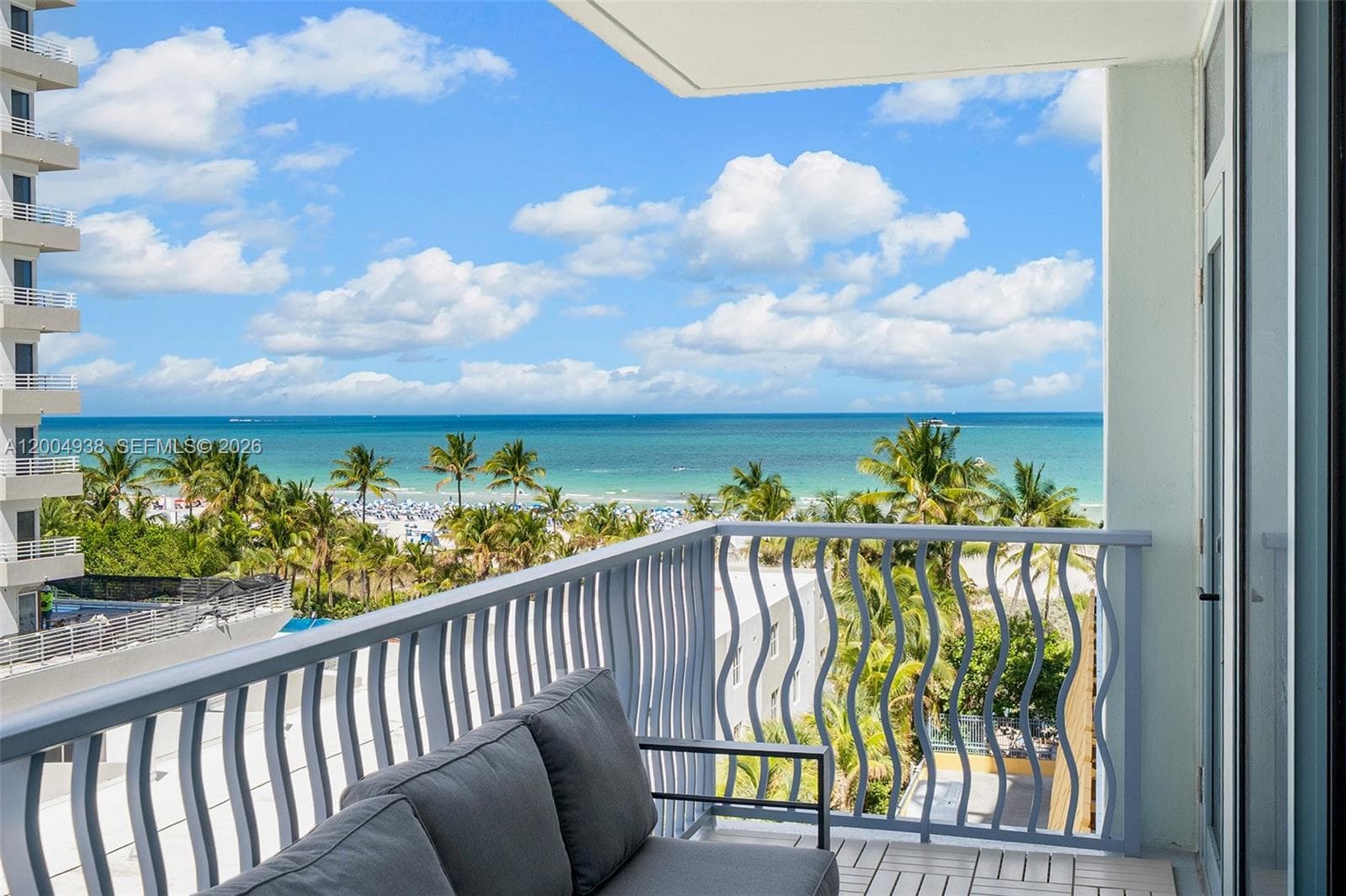 1500 Ocean Dr 607 photo 3