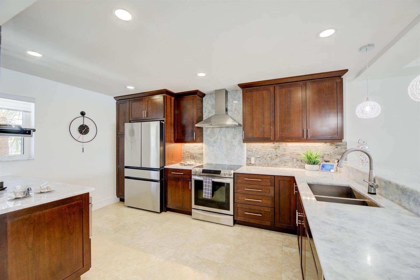 3121 NE 51st Street #305e 4