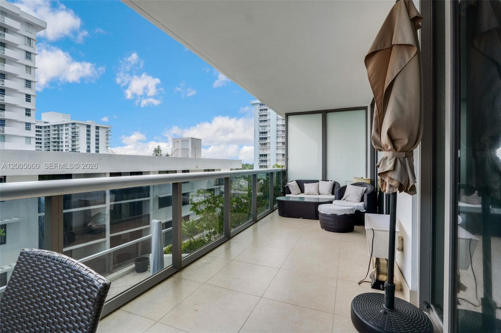 5875 Collins Ave 604 photo 10