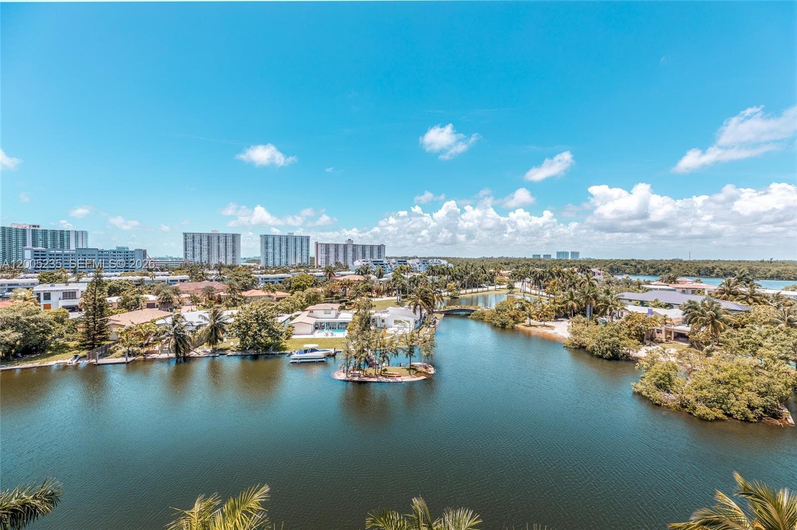 16500 Collins Ave 655 photo 24