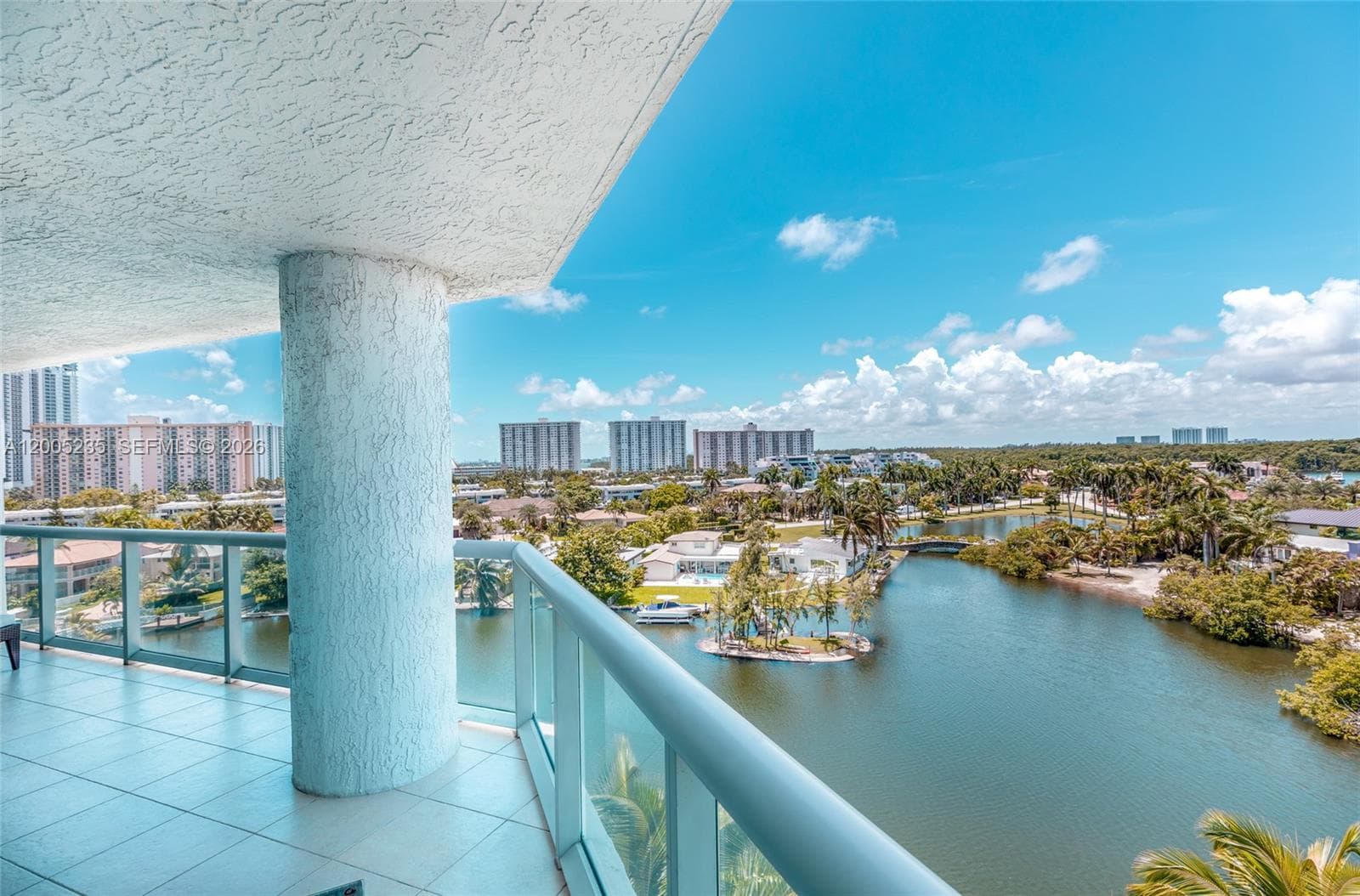 16500 Collins Ave 655 photo 18
