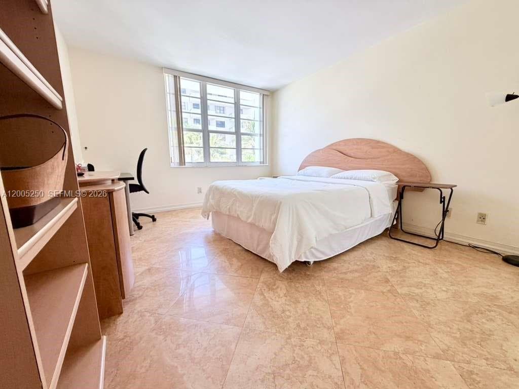 100 Lincoln Rd 534 photo 7