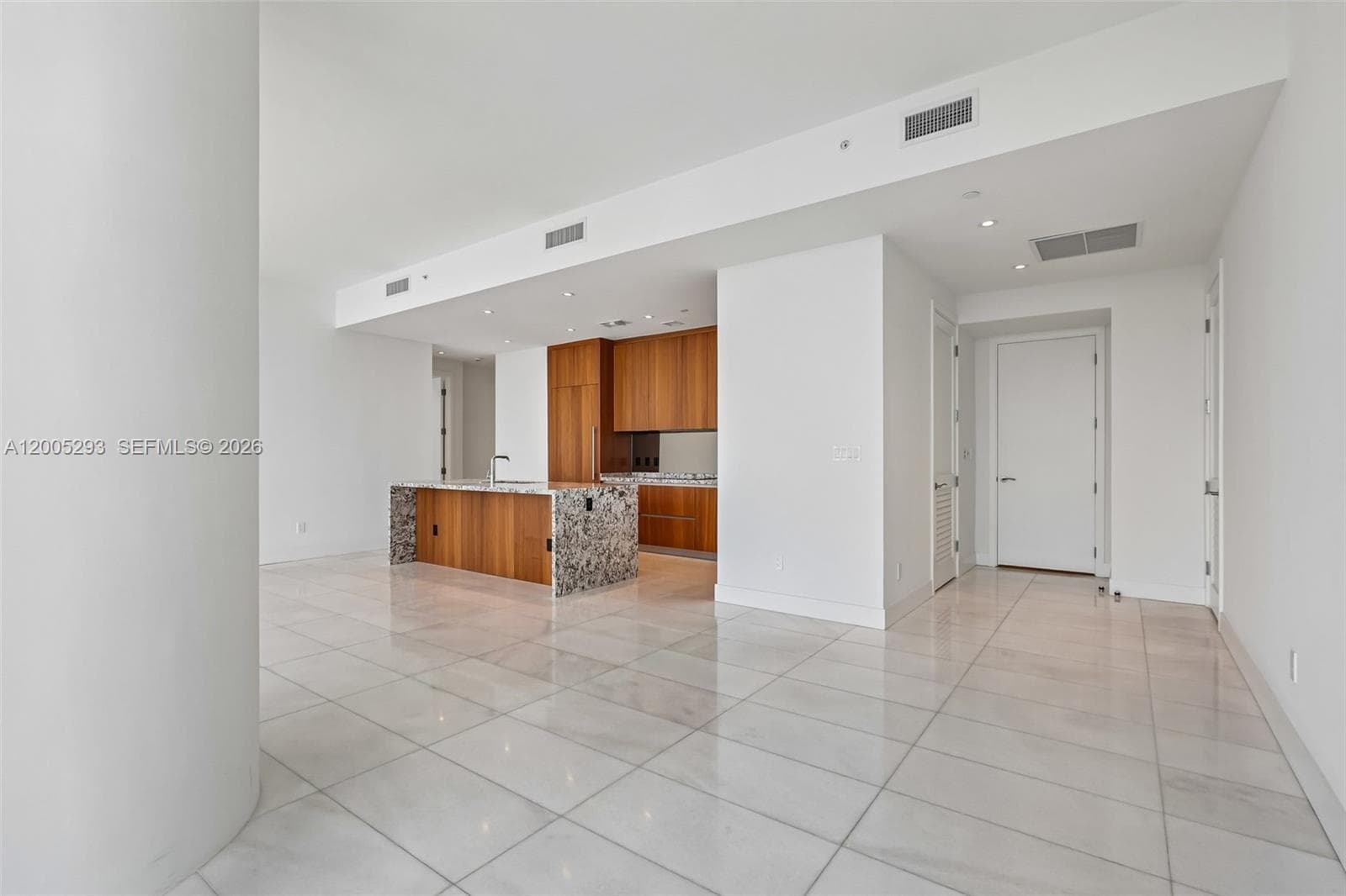175 se 25 rd 2803 photo 23