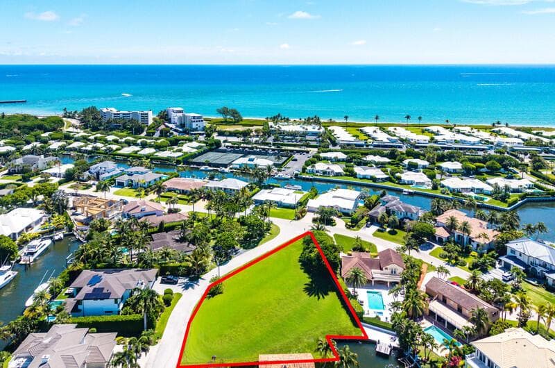 102 Bonito Drive photo 4