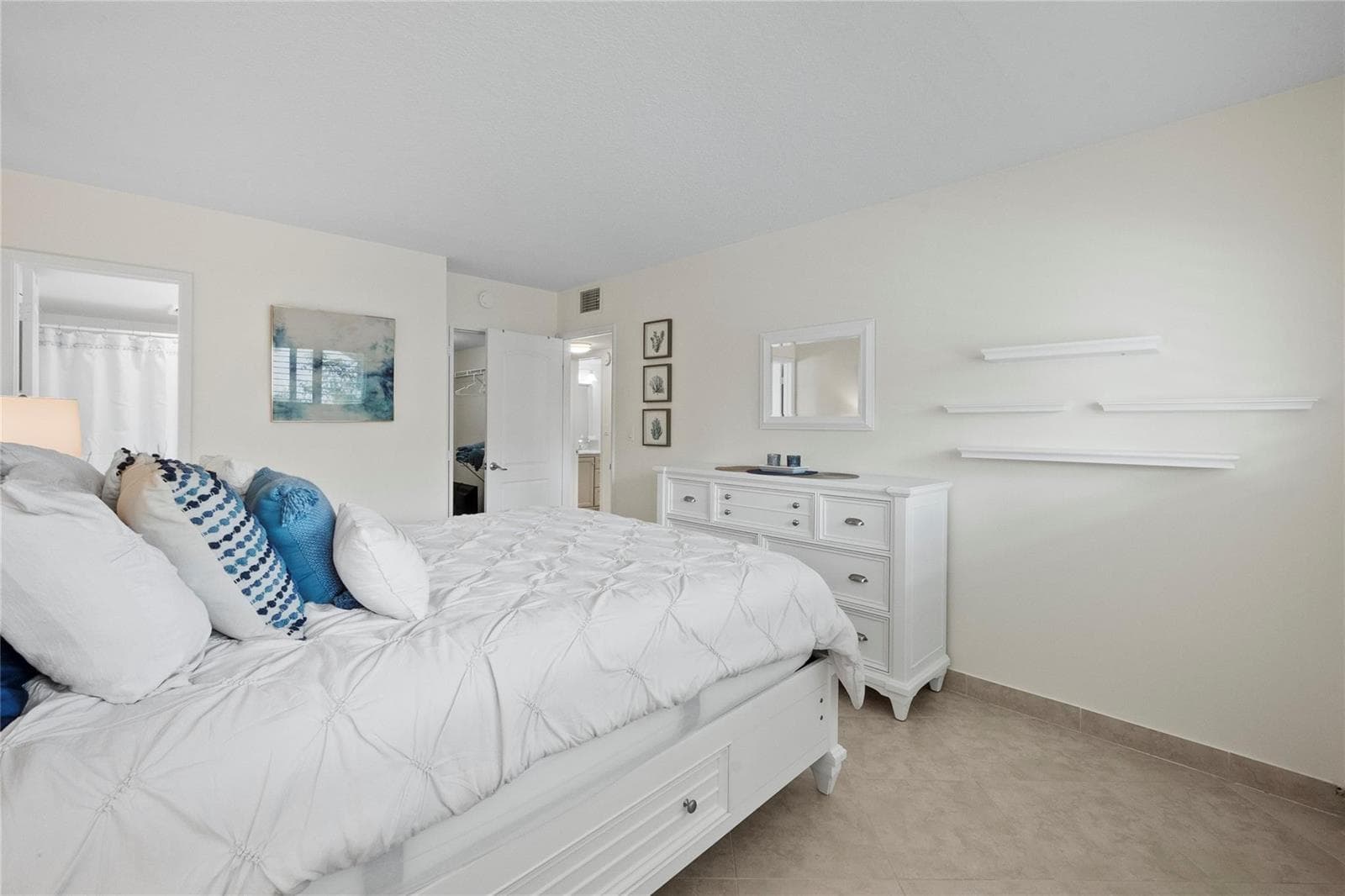 1340 NE 28th Avenue 242 photo 13