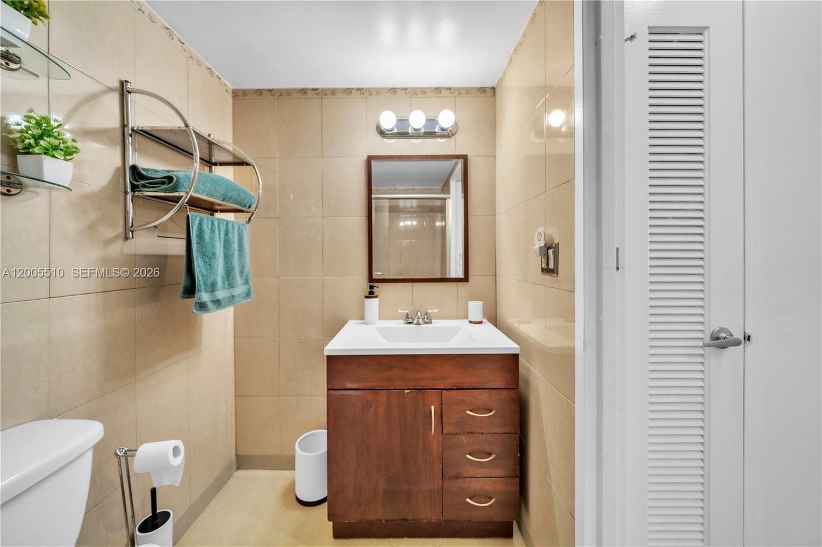 3725 S Ocean Dr 1220 photo 17