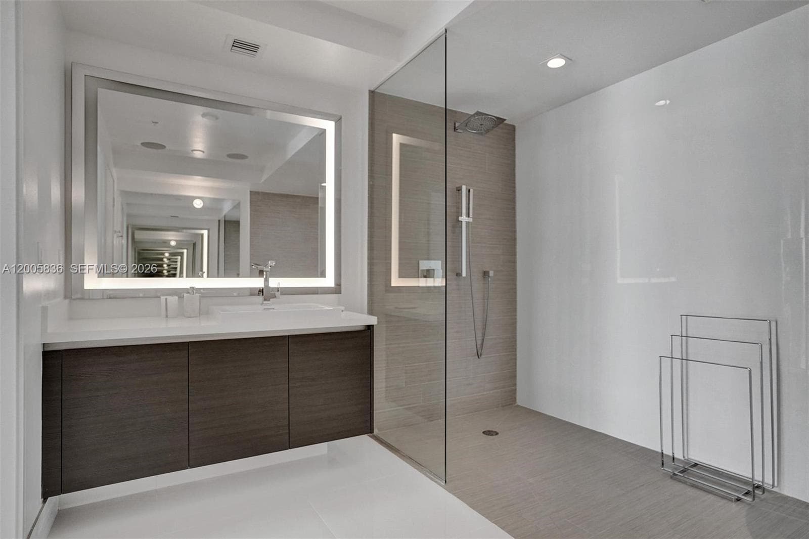 330 Sunny Isles Blvd 5-2207 photo 16