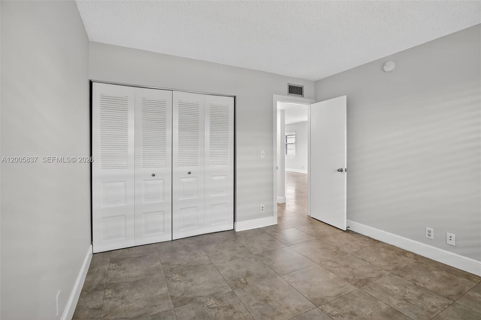 3050 NE 16th Ave 407 photo 20