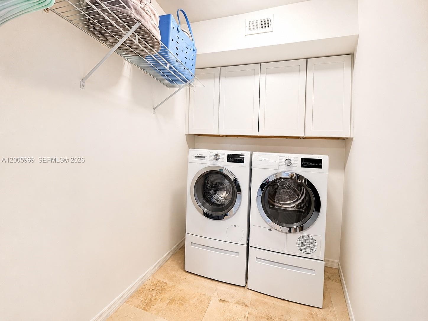 2773 Ocean Blvd 4070 photo 8