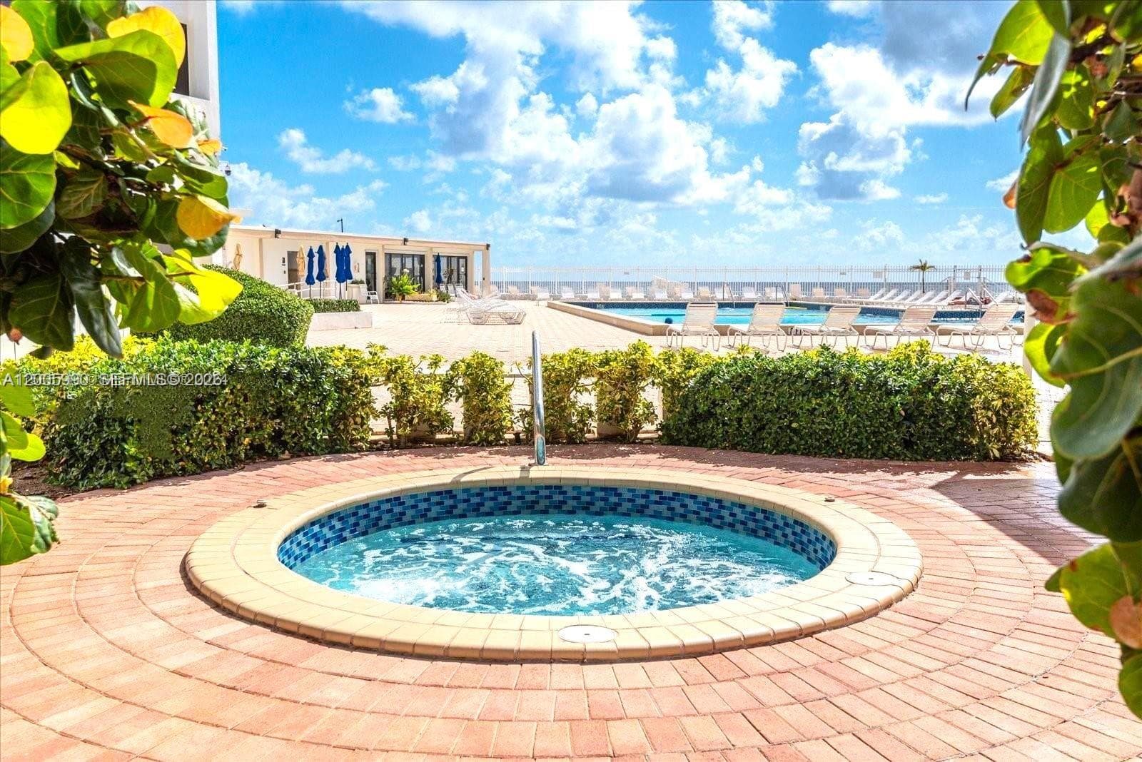 3505 S Ocean Dr 209 photo 24