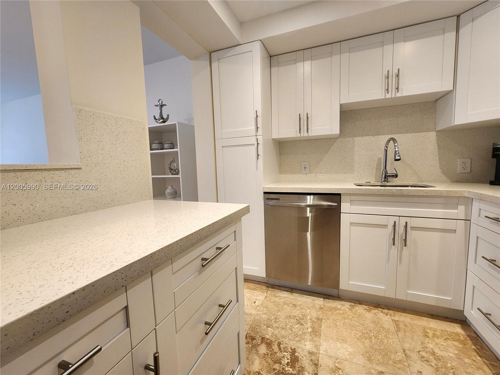 3505 S Ocean Dr 209 photo 10