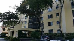 20840 San Simeon Way 209 photo 1