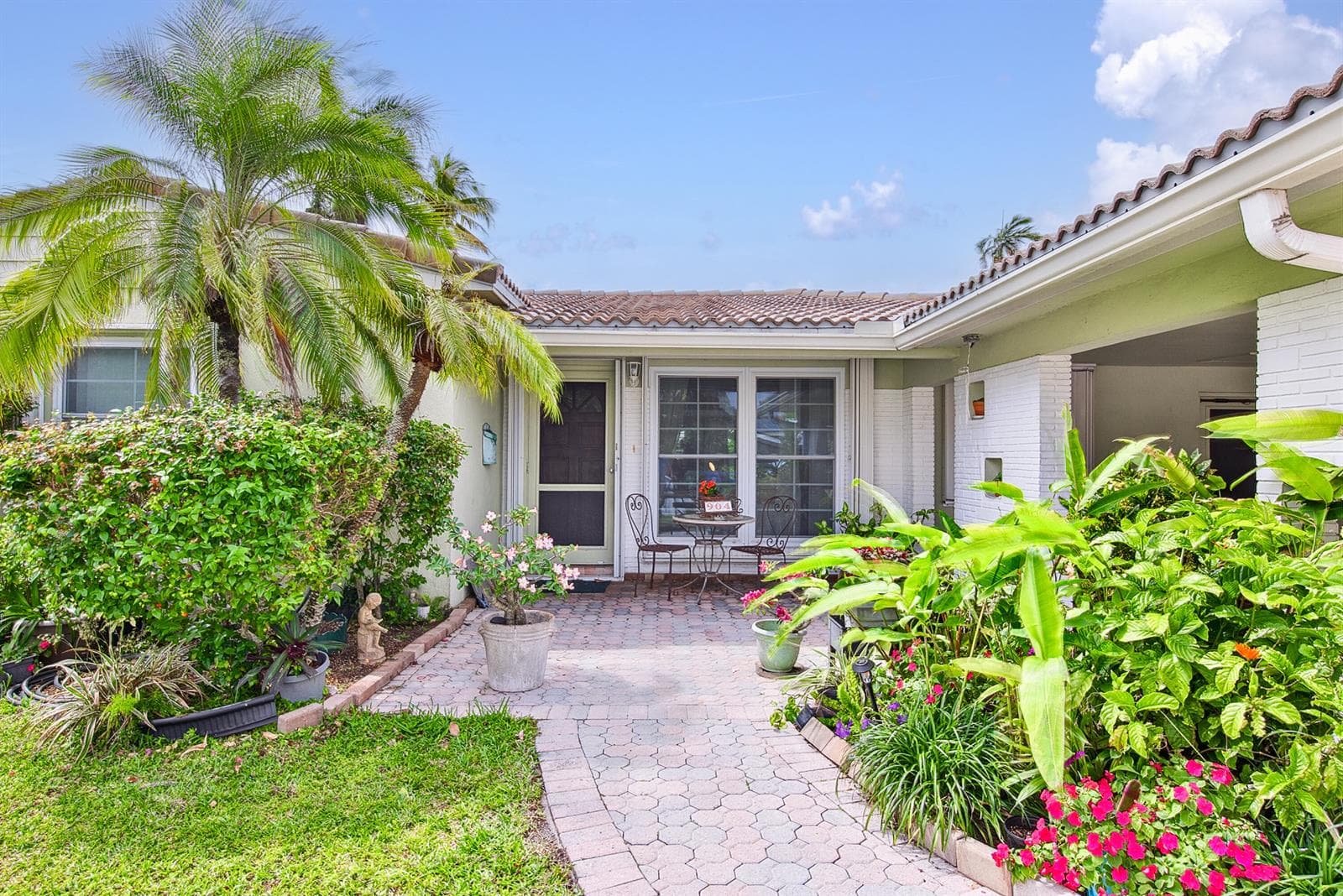 904 Citrus Isle 3