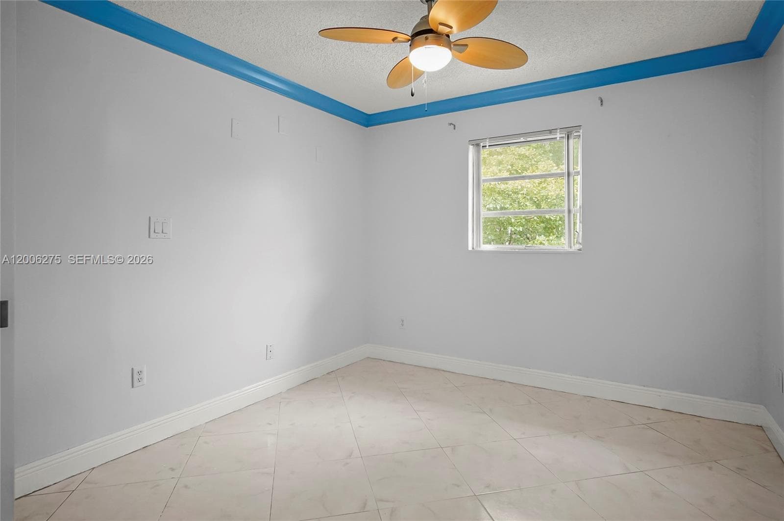 3522 171st St 308 photo 17