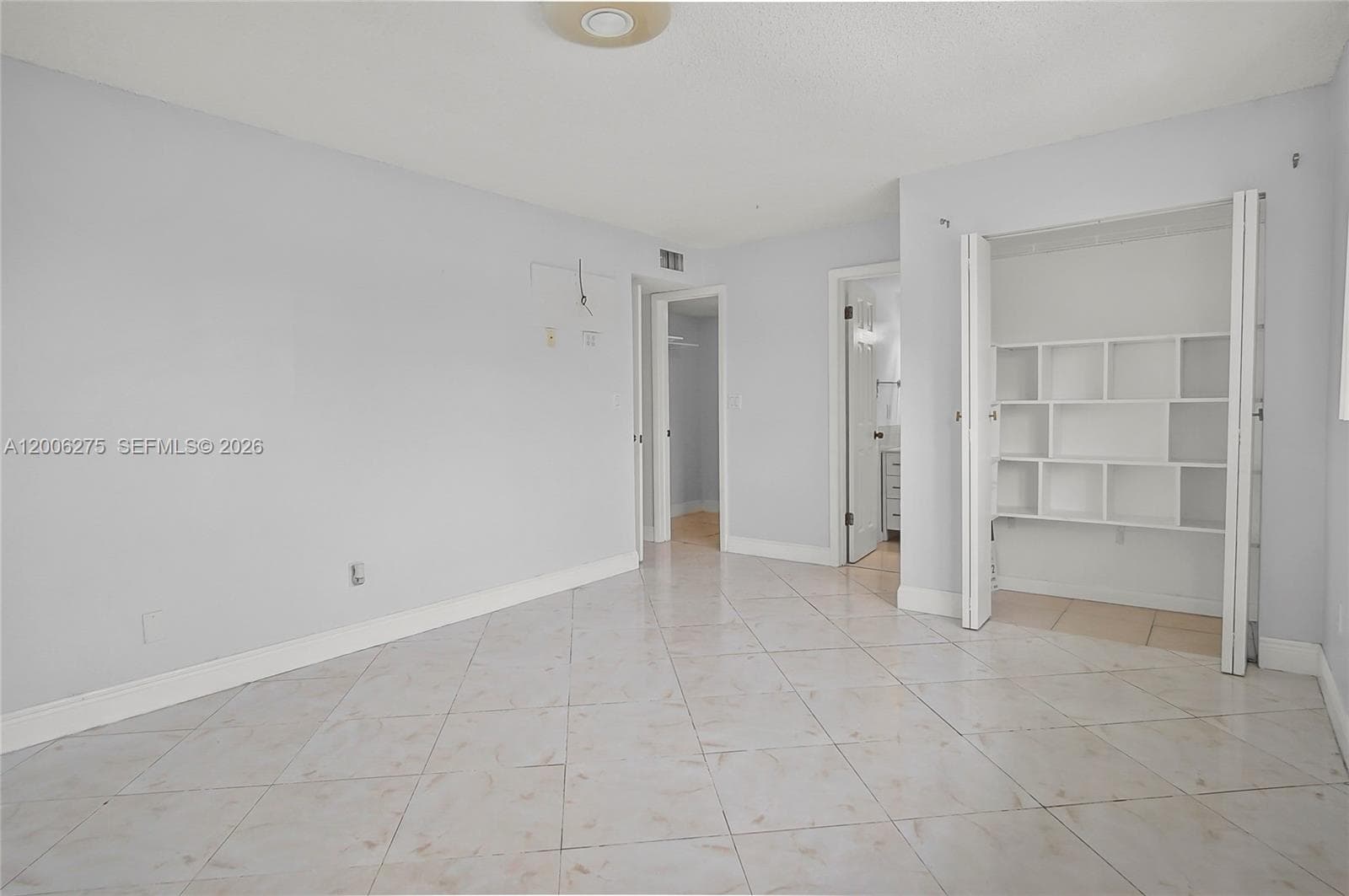 3522 NE 171st St 308 photo 24