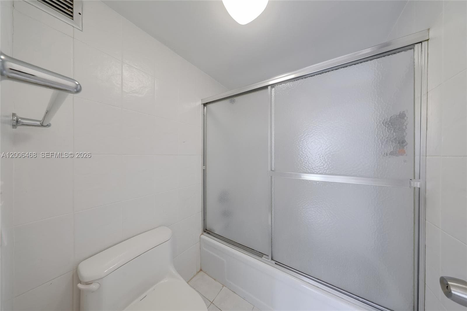 600 NE 36th St 421 photo 12