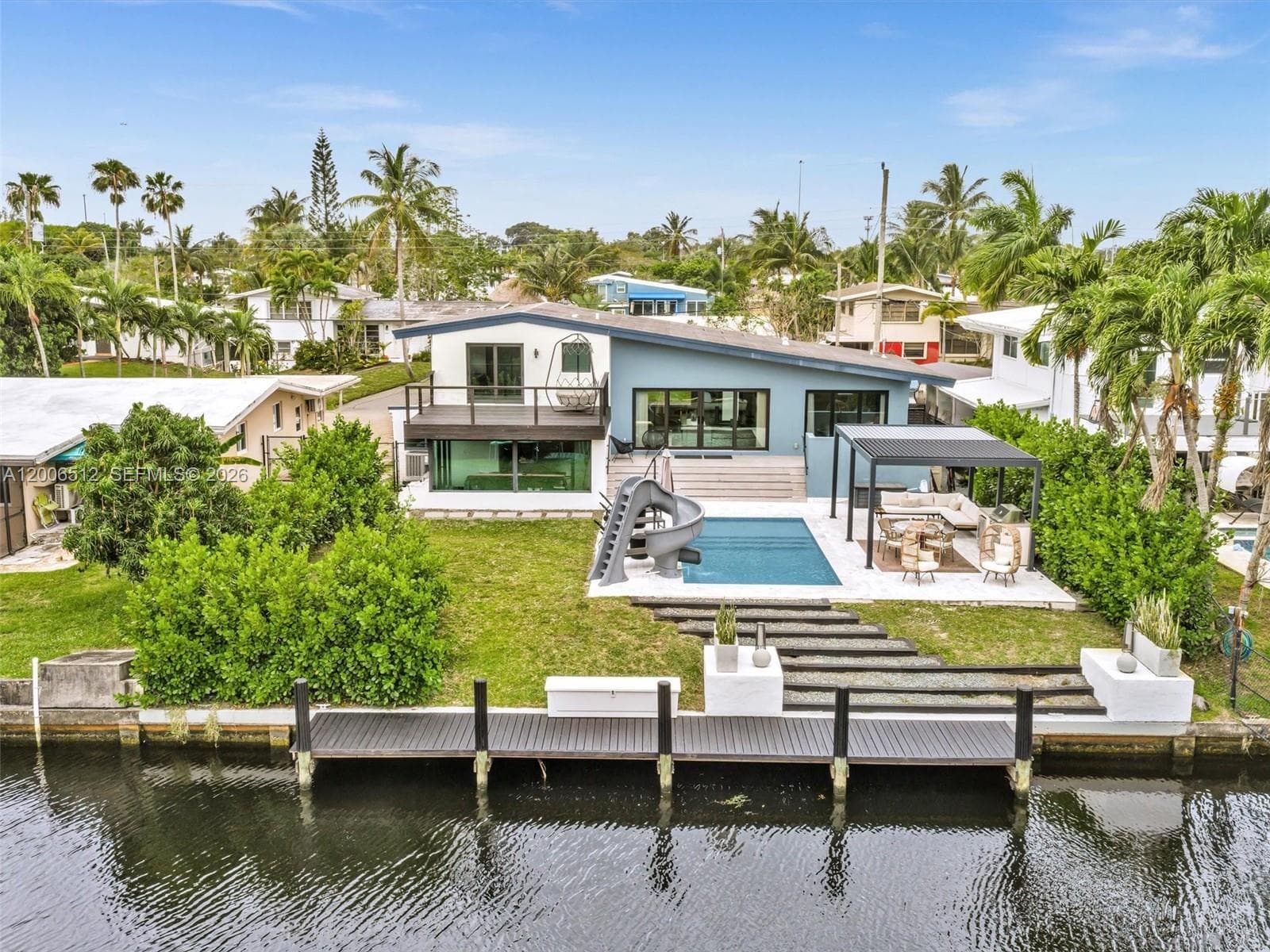 2448 Okeechobee Ln 1