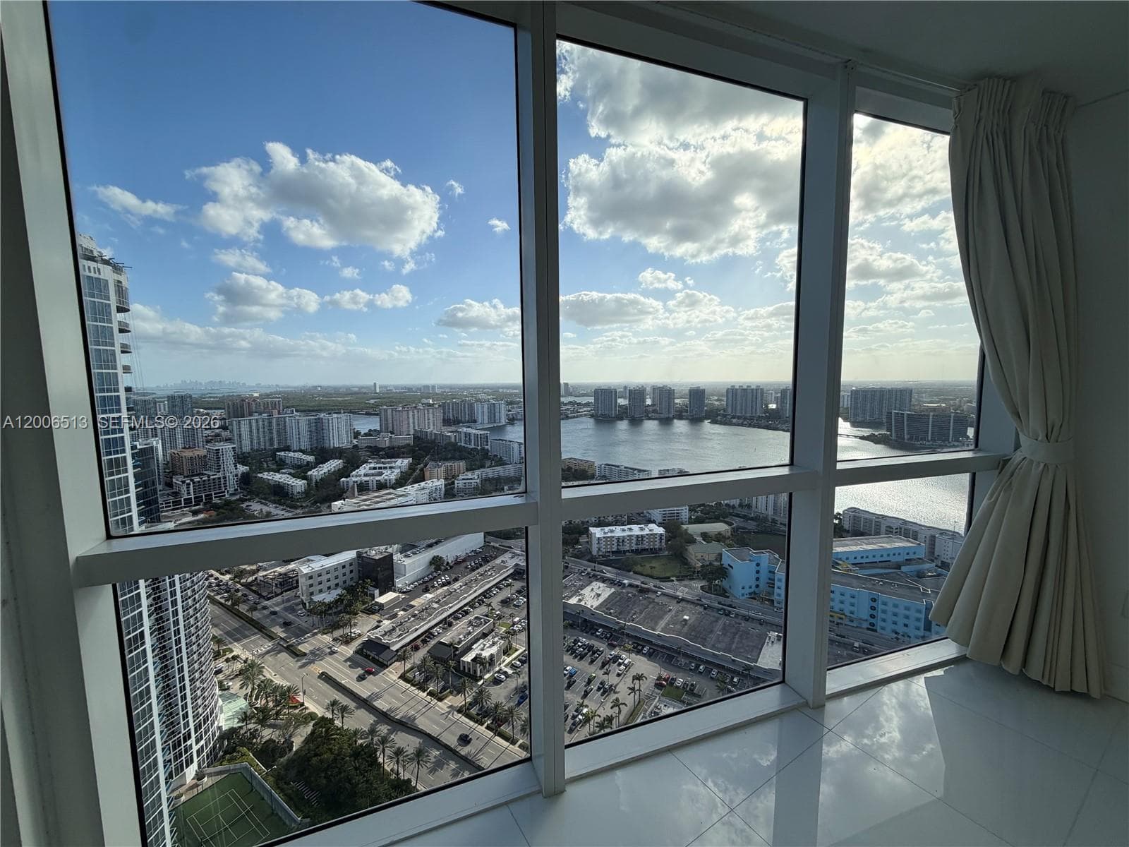 18201 Collins Ave 5105 photo 13