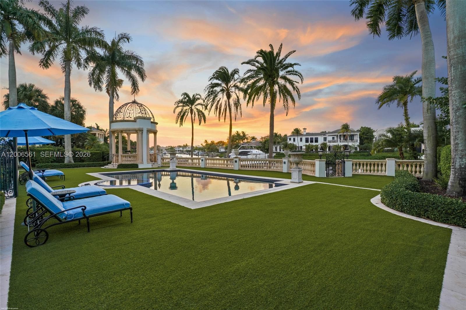 370 Eagle Dr 2