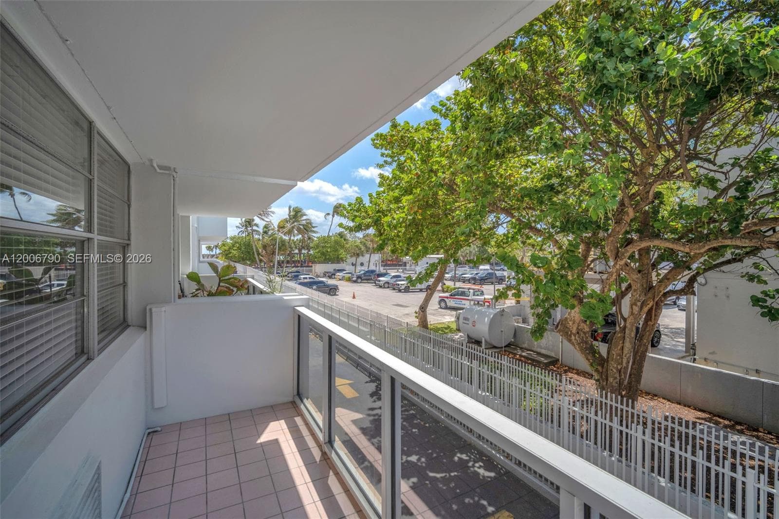 5313 Collins Ave 204 photo 21