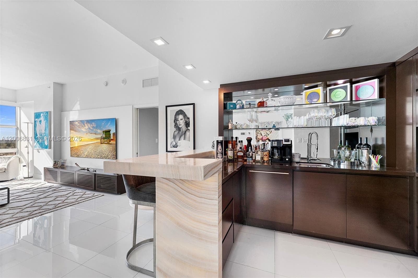 6801 Collins Ave PH01/02 photo 16