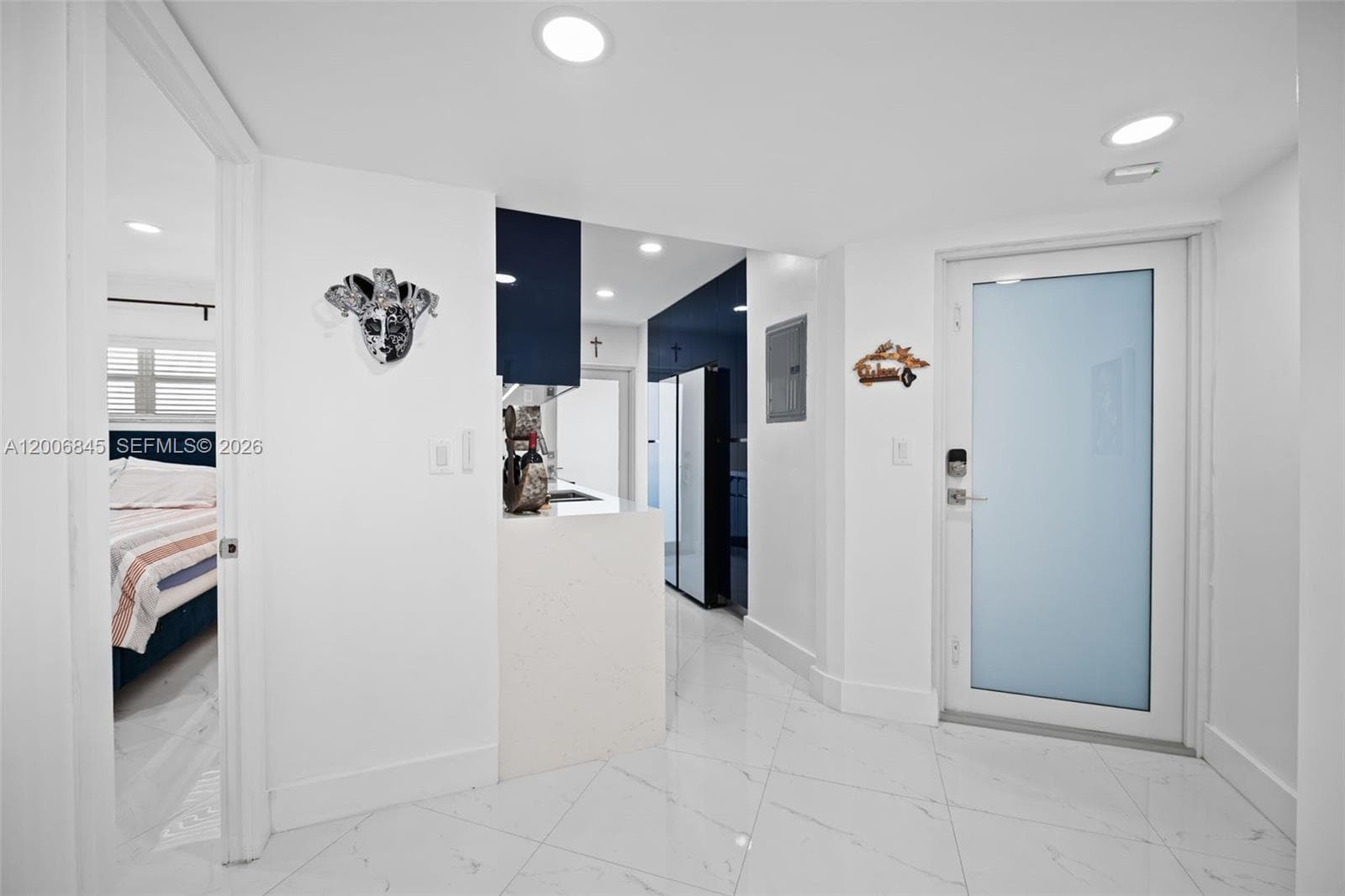 710 Ocean Blvd 4