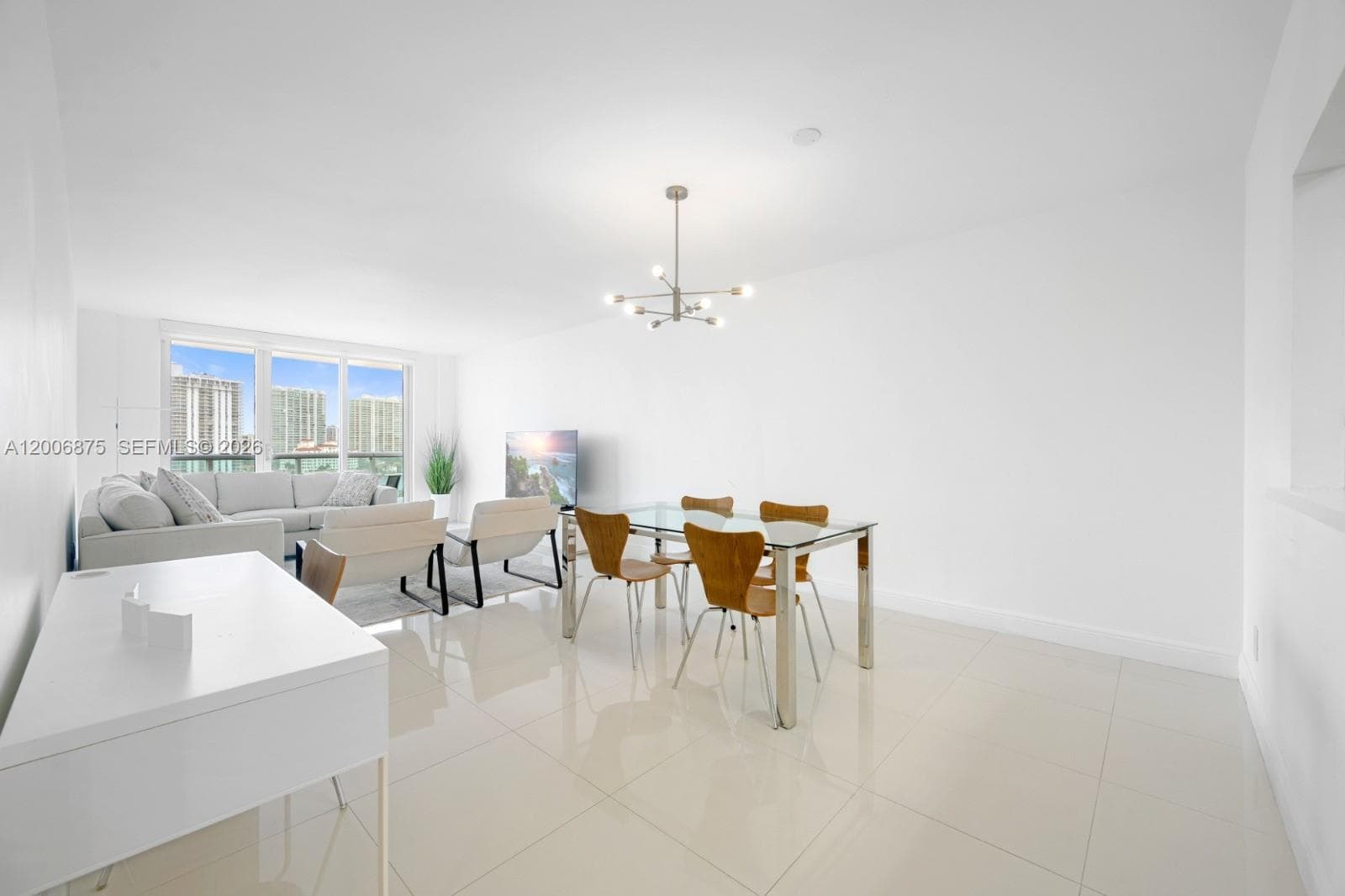 19370 Collins Ave 1122 photo 7