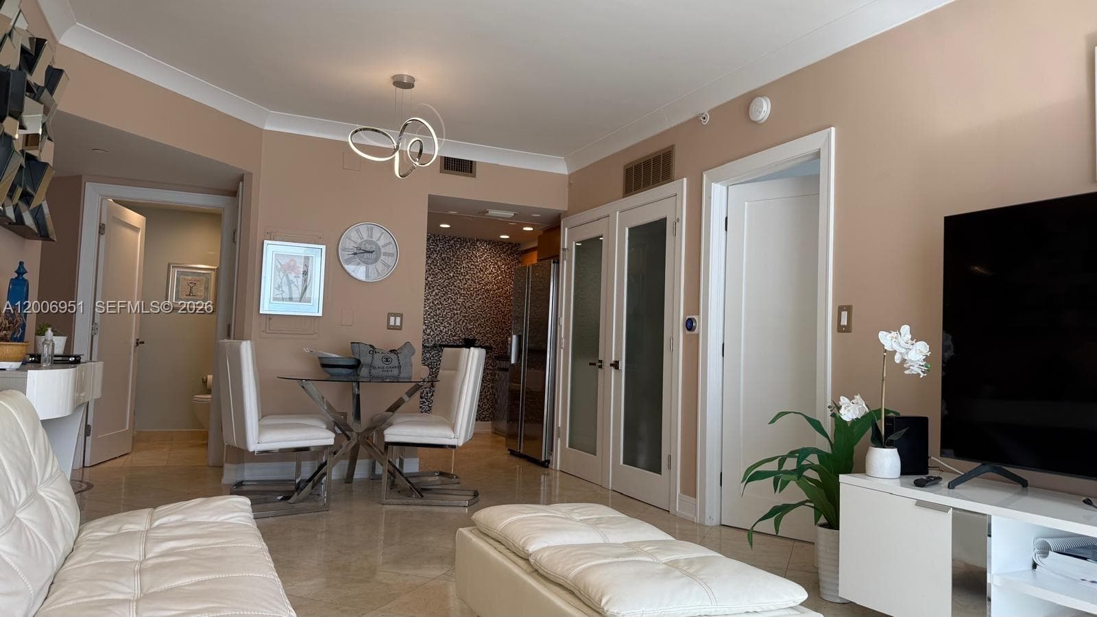 6365 Collins Ave 906 photo 2