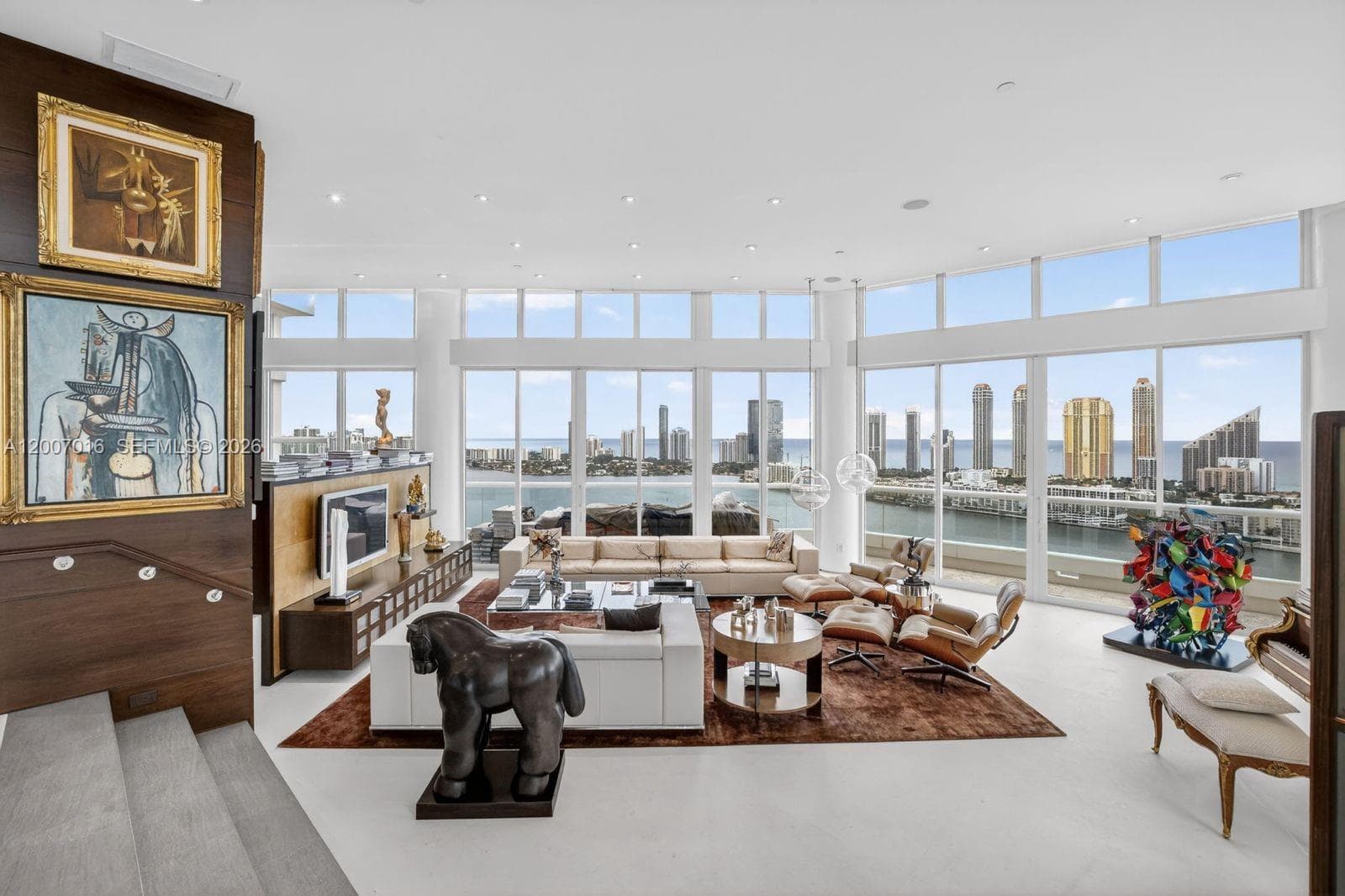 2600 Island Blvd 2