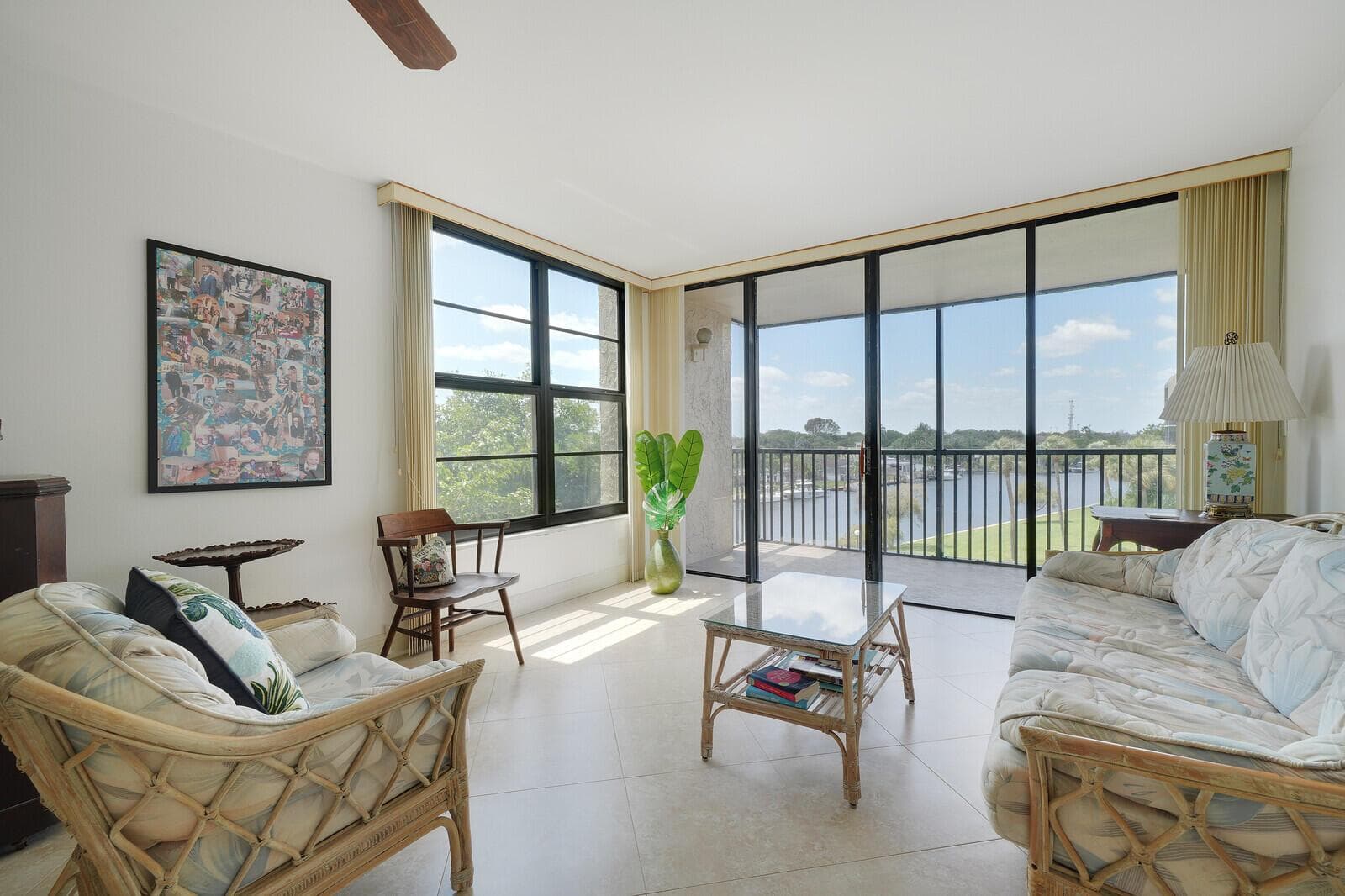 8 Royal Palm Way #401 4