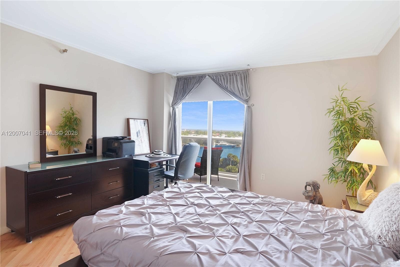 20505 E Country Club Dr 836 photo 18