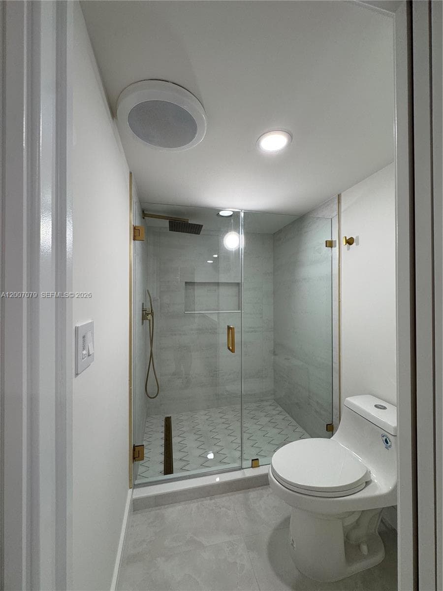 3410 Galt Ocean Dr 901N photo 6