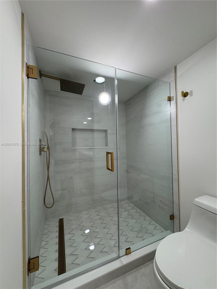 3410 Galt Ocean Dr 901N photo 11