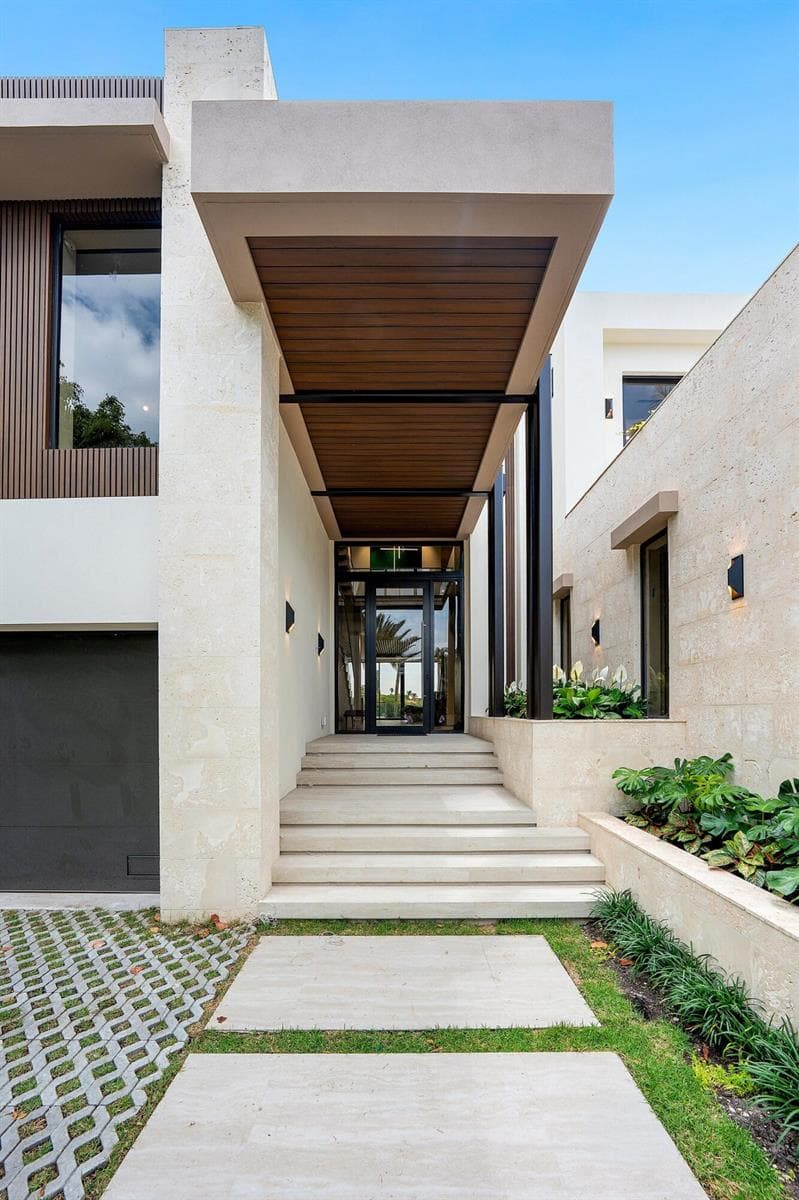 5 Barefoot Lane 5