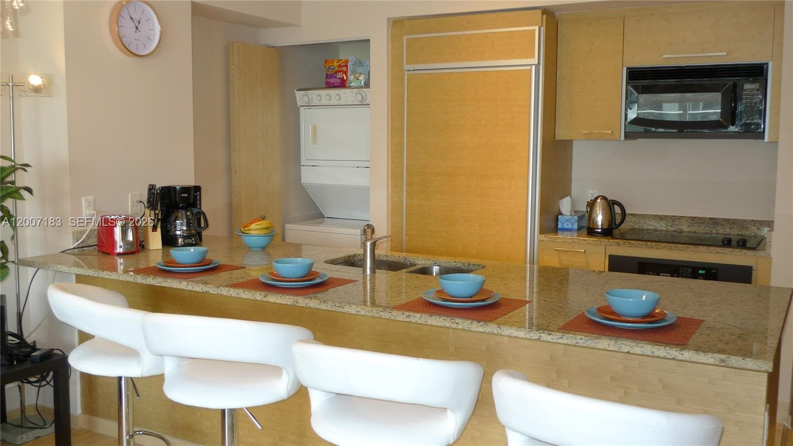 1830 Ocean Dr 1705 photo 18