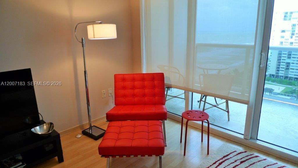 1830 Ocean Dr 1705 photo 15