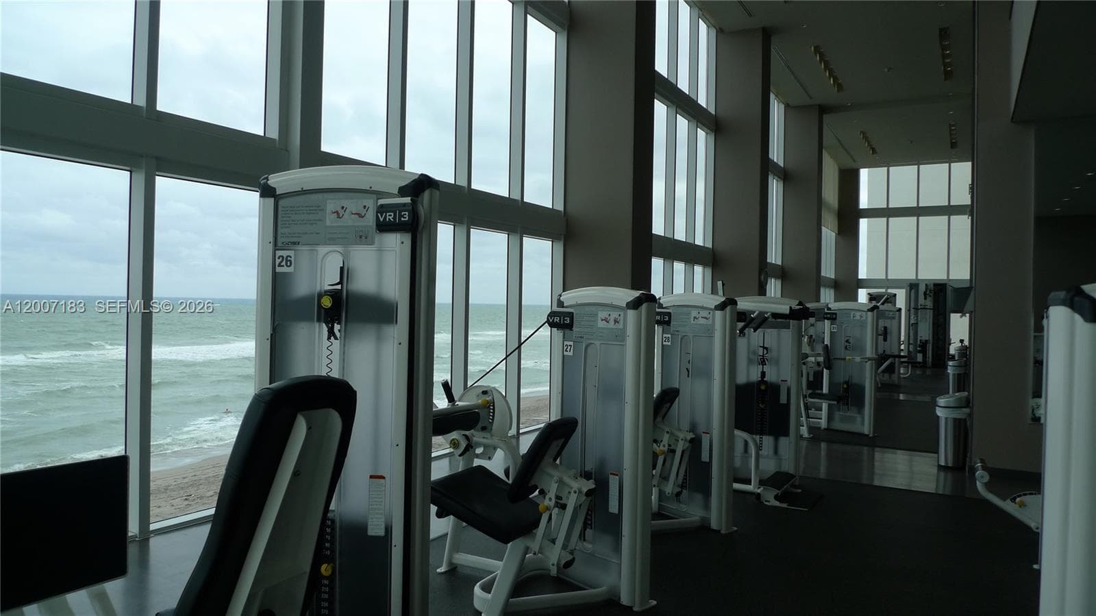 1830 Ocean Dr 1705 photo 21