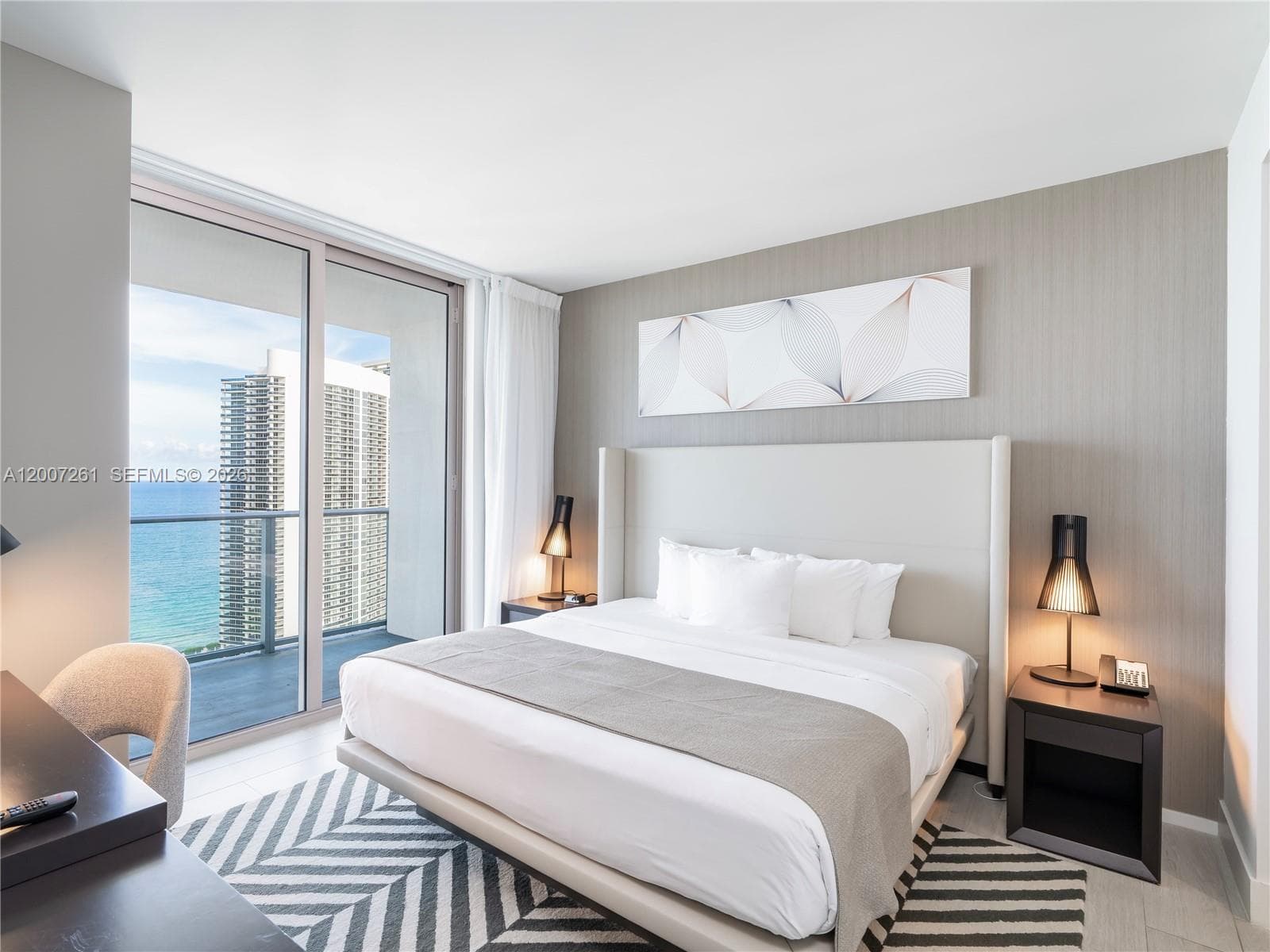 4010 Ocean Dr 5