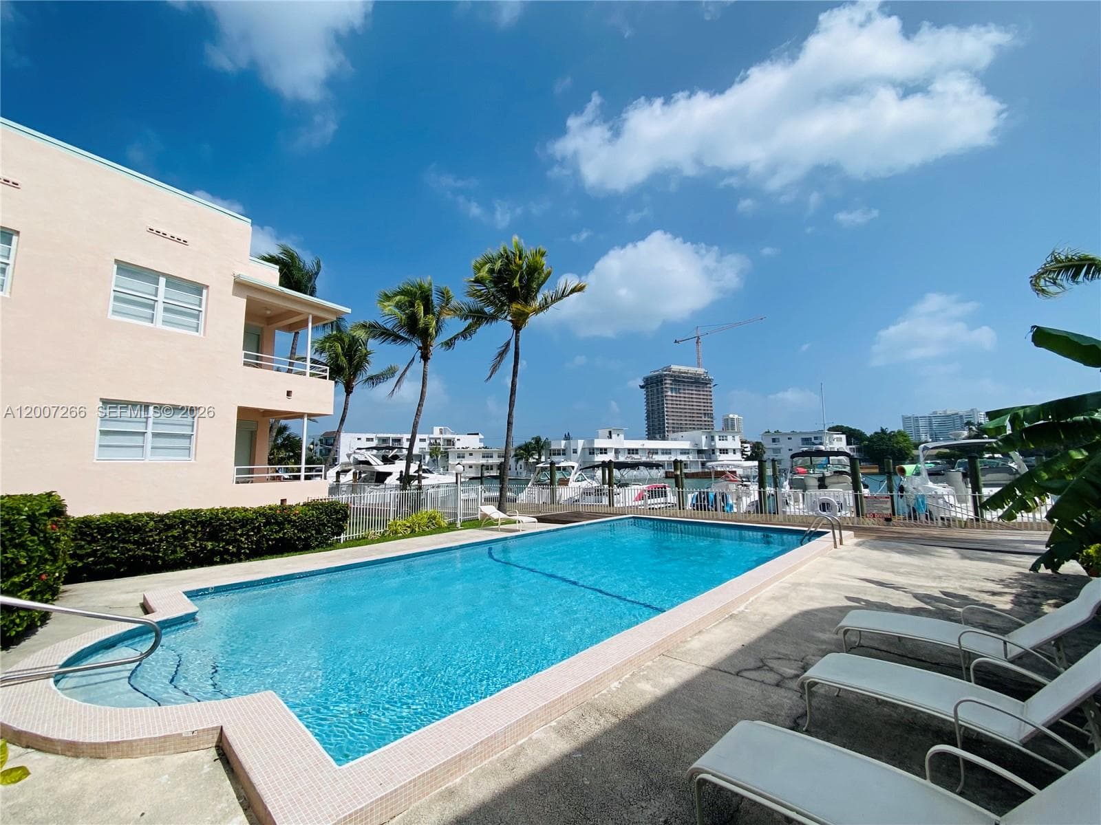 6881 Bay Dr 11 photo 17