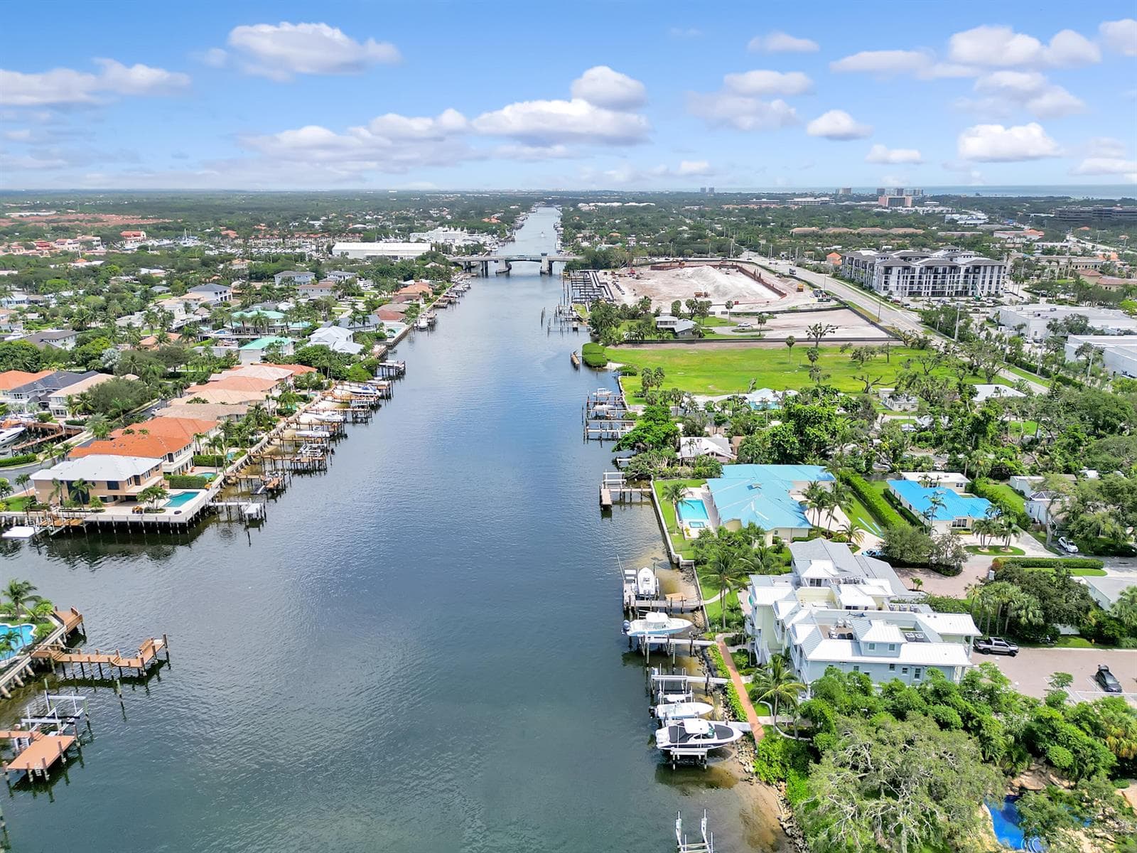 1045 Harbor Villas Drive #5 3