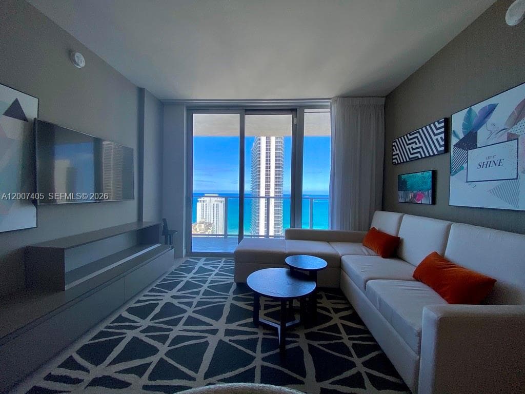 4010 Ocean Dr 4