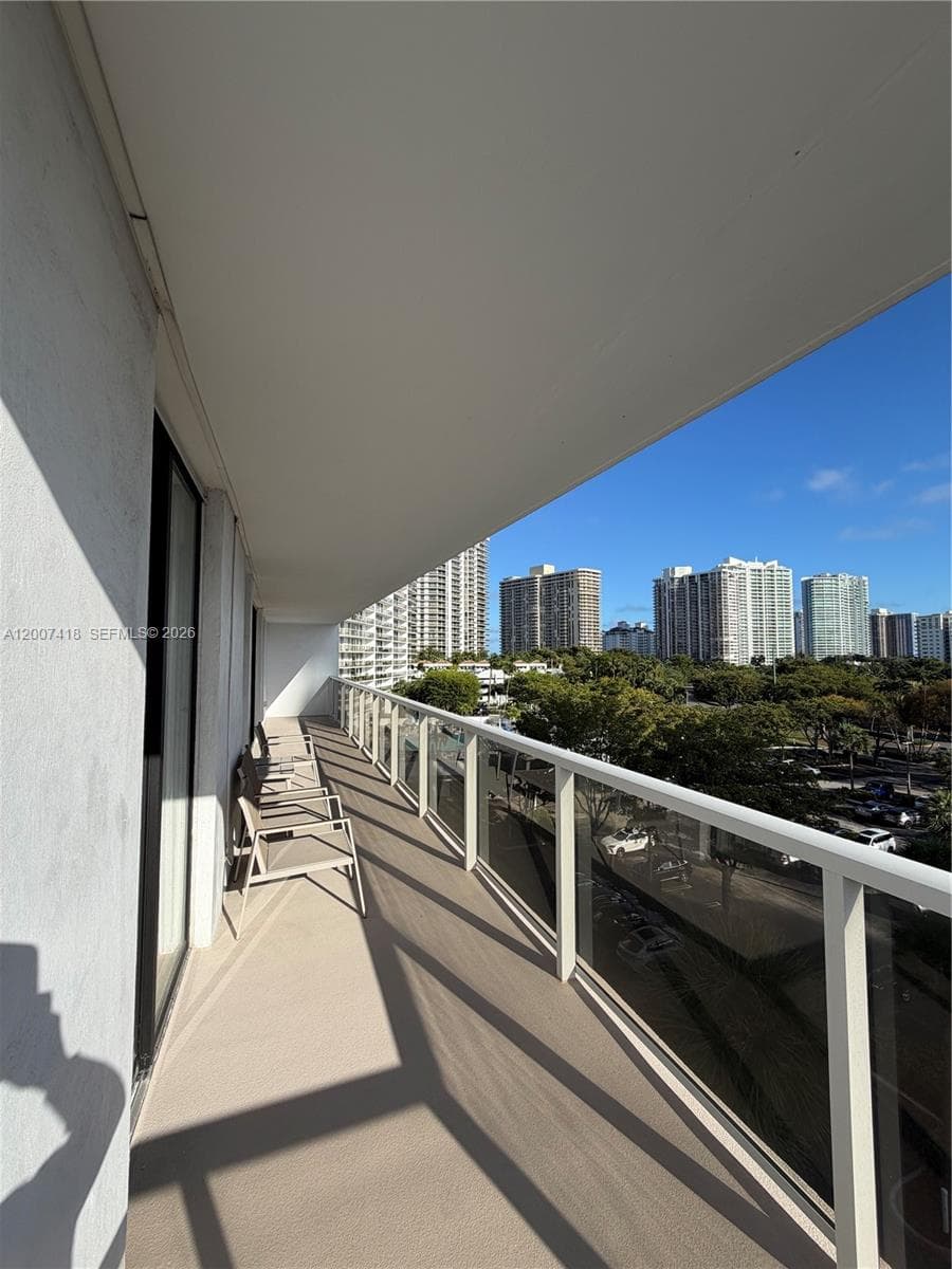 3701 N Country Club Dr 607 photo 25