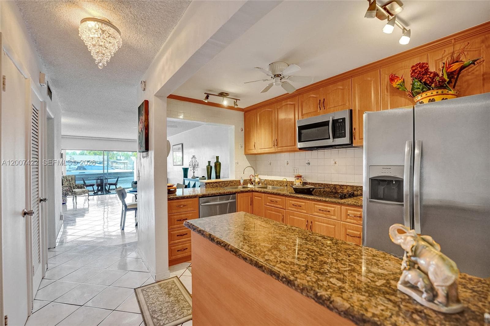 455 Paradise Isle Blvd 104 photo 9