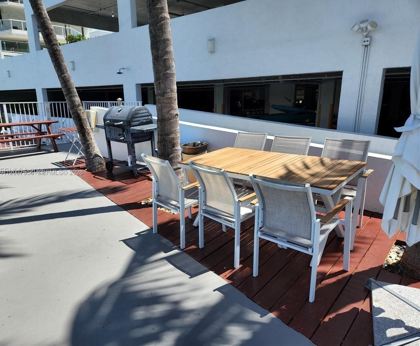 5880 Collins Ave 1006 photo 18