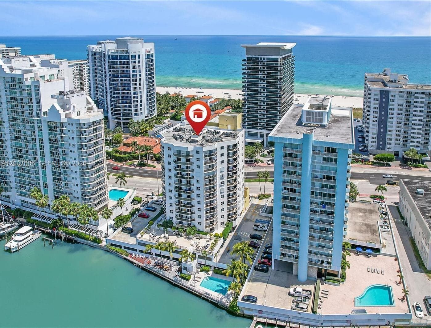 5880 Collins Ave 1006 photo 11