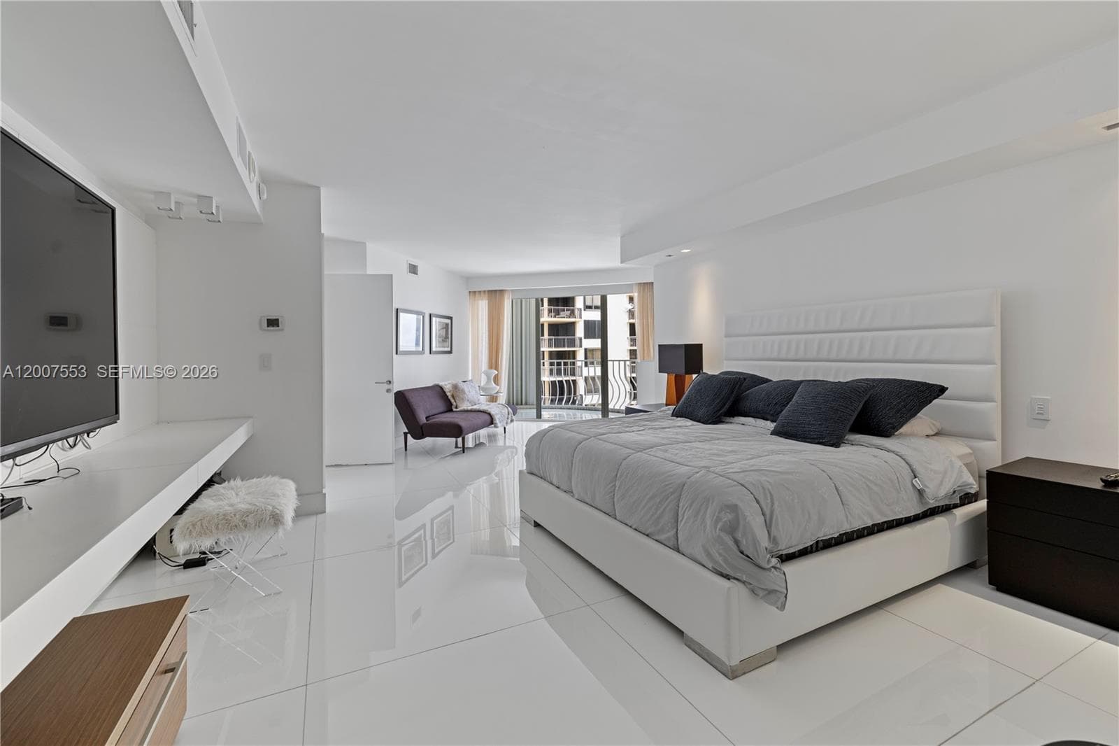 10155 Collins Ave 1210 photo 16